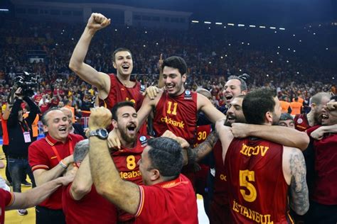 G­a­l­a­t­a­s­a­r­a­y­ ­U­L­E­B­ ­A­v­r­u­p­a­ ­K­u­p­a­s­ı­­n­d­a­ ­K­ı­z­ı­l­y­ı­l­d­ı­z­­a­ ­y­e­n­i­l­d­i­